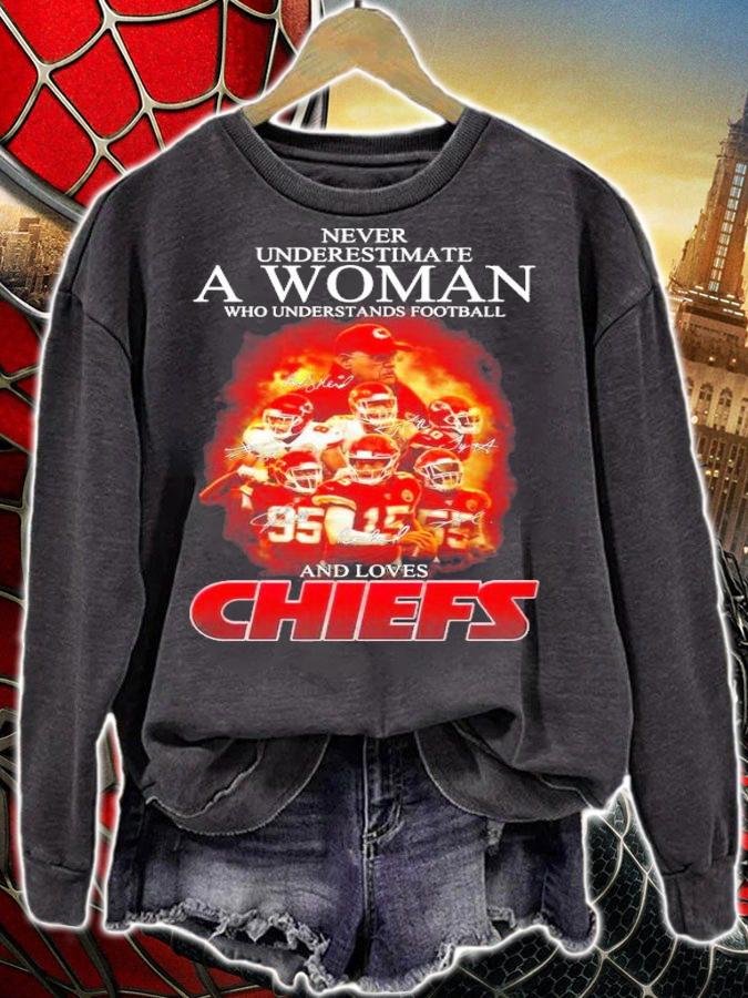 Never Underestimate A Woman Who Understands Football And Loses Kansas City Chief Shirt t-shirt sweatshirt