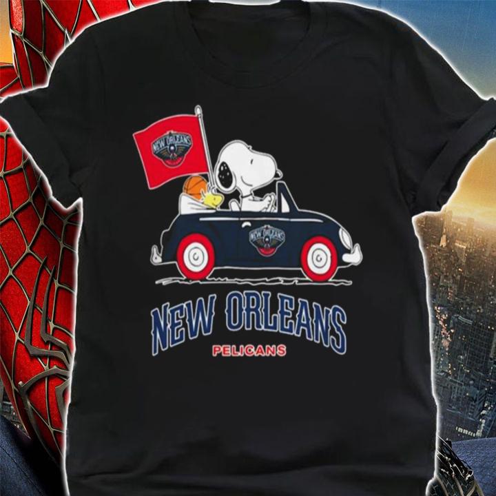 Snoopy And Woodstock Driving Car New Orleans Pelicans Flag t-shirt