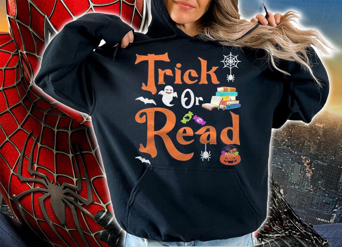 Trick Or Read Halloween Books Reading Lover Reader Funny Shirt